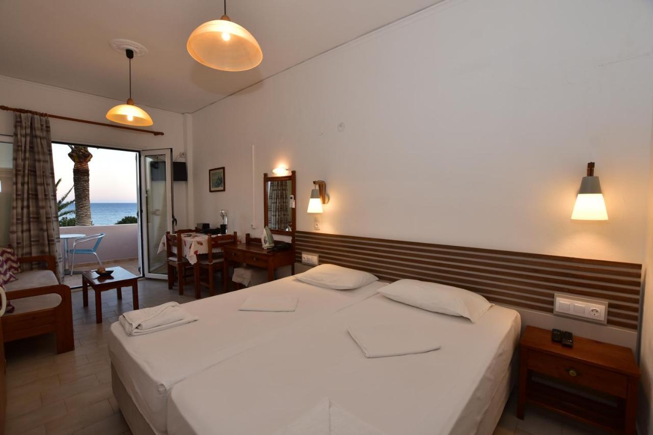 Morpheas Rooms Palaiochora Luaran gambar
